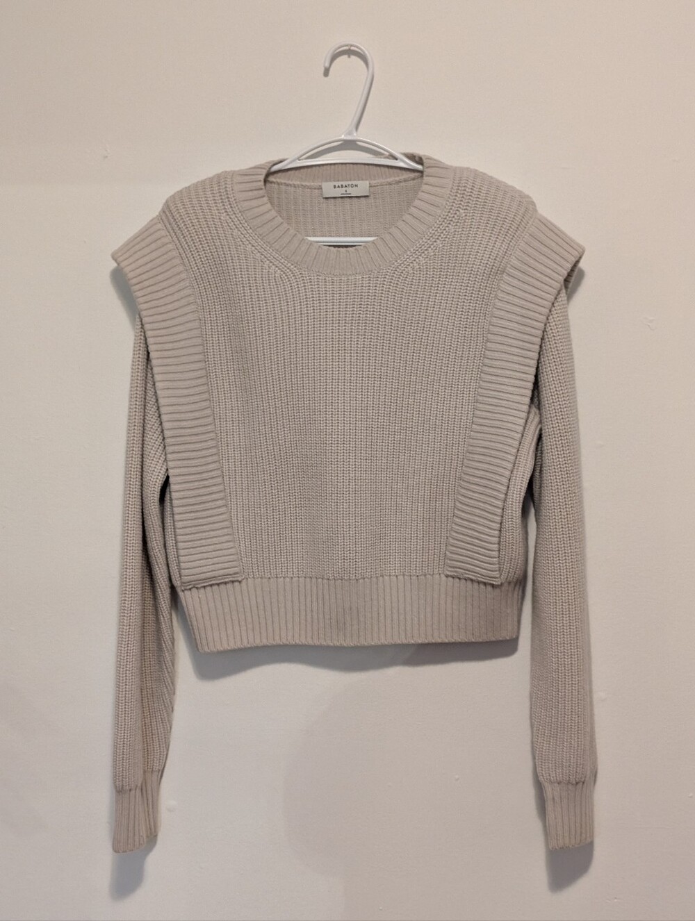 Babaton Aritzia Grazia 100% Merino Wool Cropped Knit Sweater Beige Old Money - S